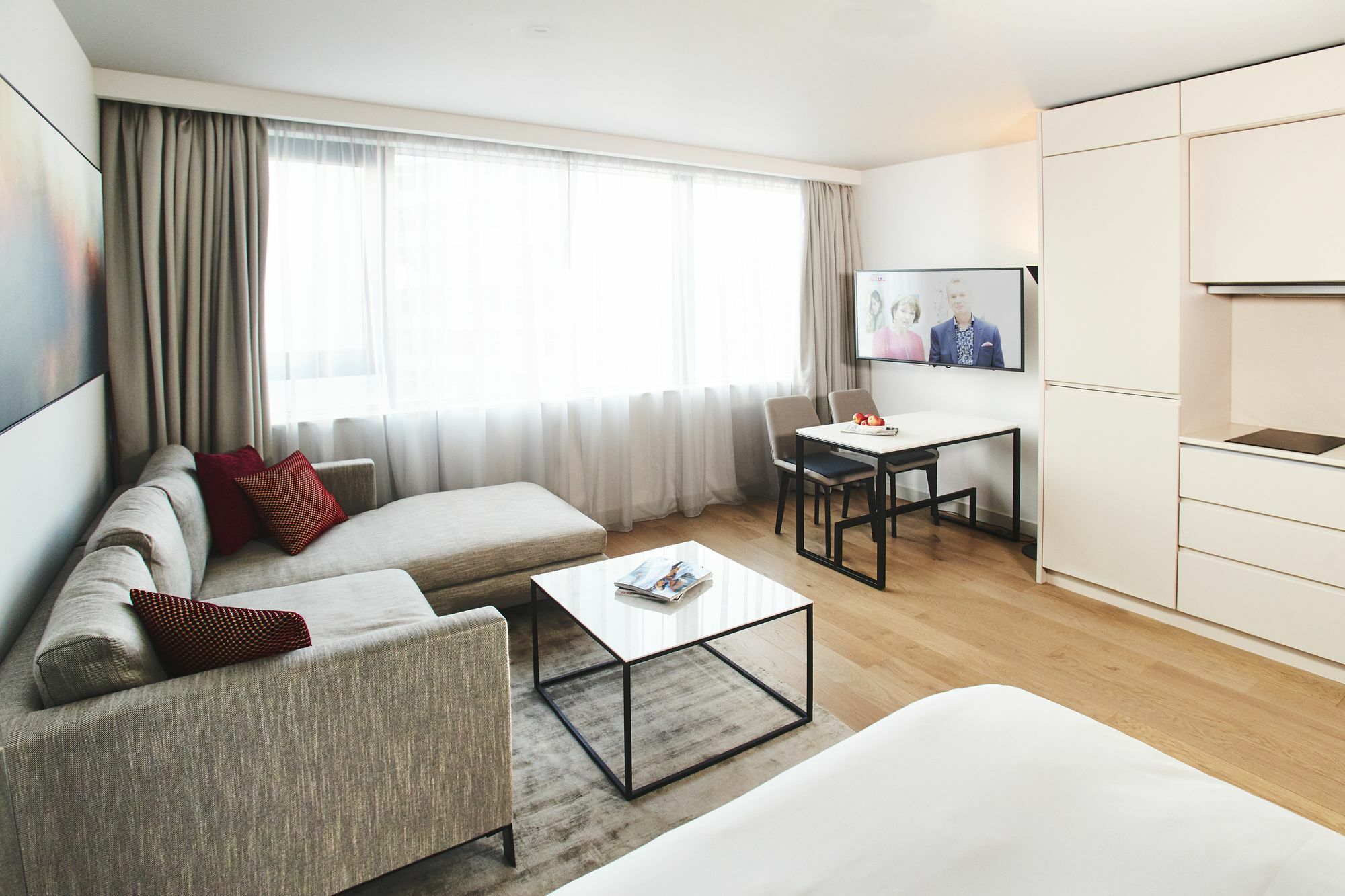 Citysuites Serviced *